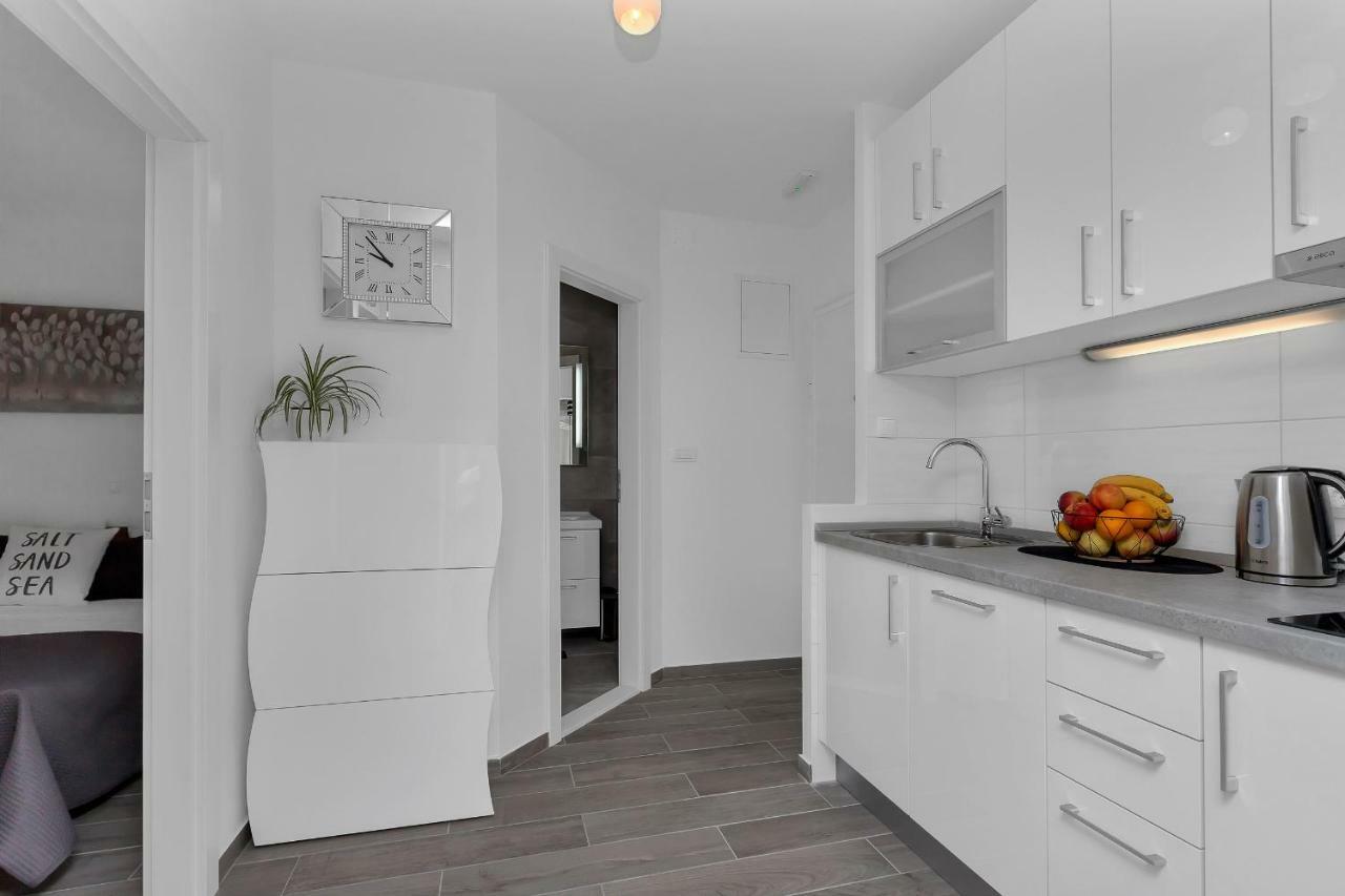 Apartment Kate Podgora Esterno foto