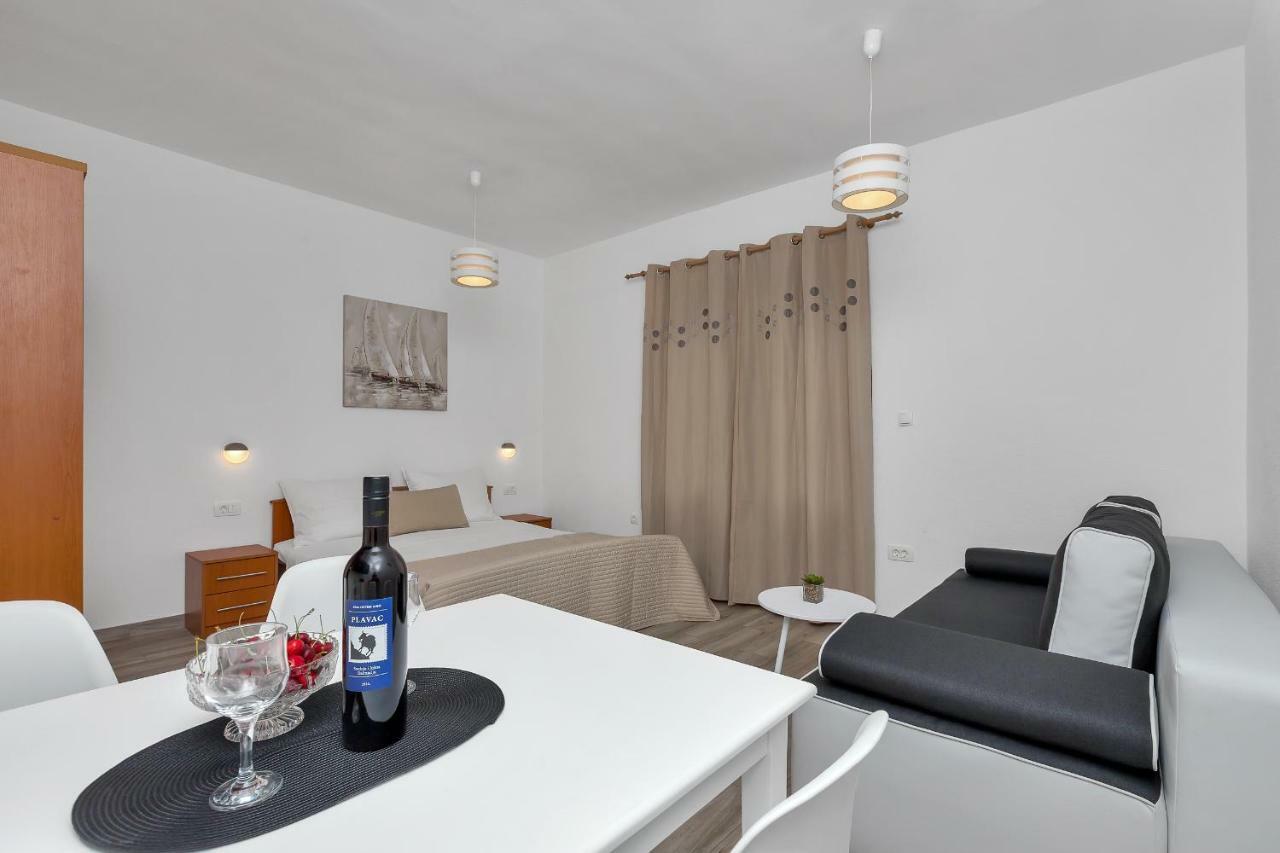 Apartment Kate Podgora Esterno foto