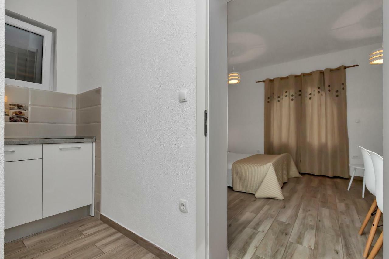 Apartment Kate Podgora Esterno foto